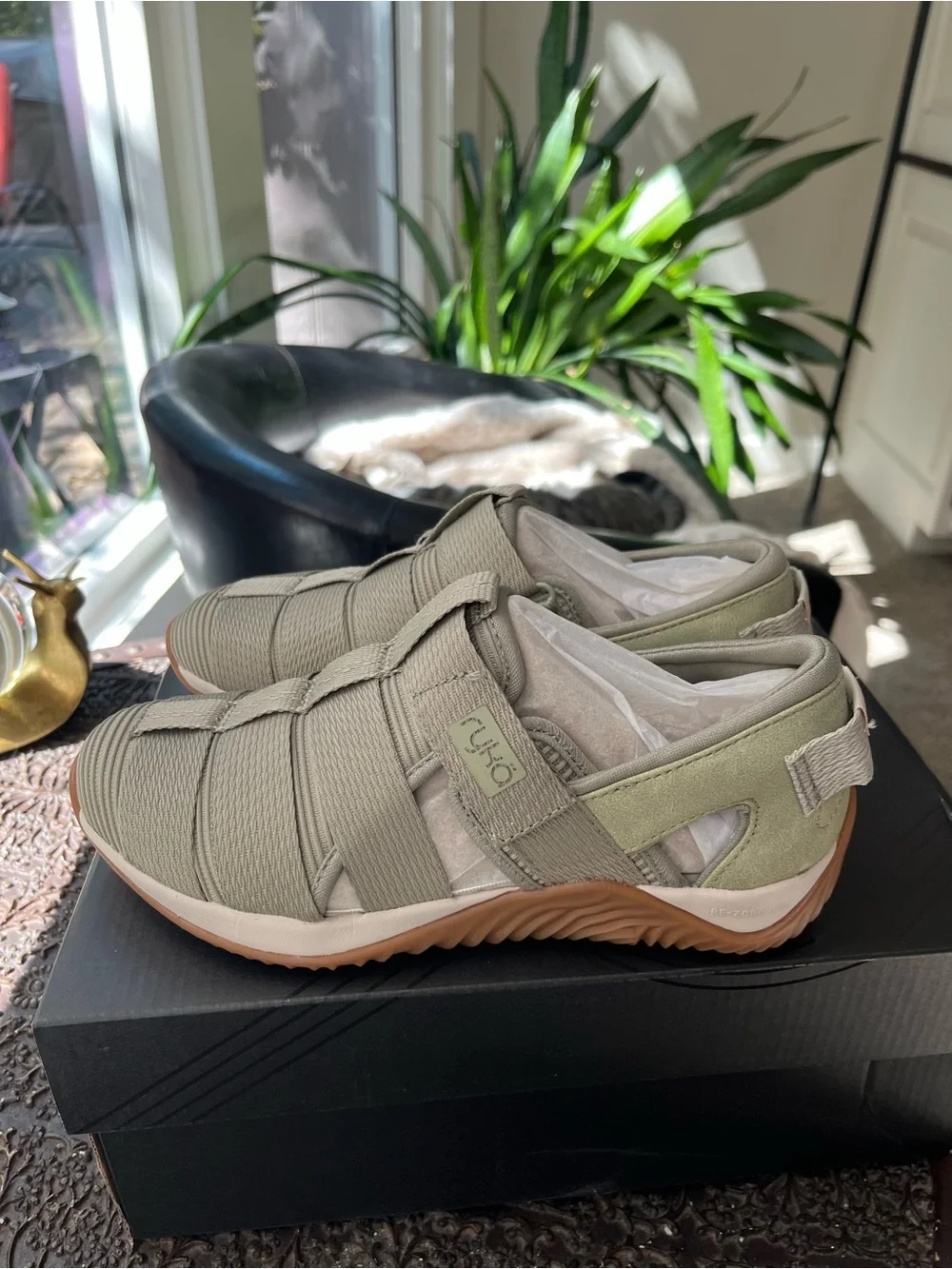 RYKA ECHO FISHERMAN SANDALS ABBEY GREEN 5